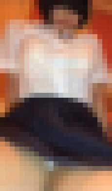 FC2-PPV-1147792 – Even if you know it's not cool, insert raw into J 〇.  – A pretty sensitive J○ wets her white underwear, blows the tide, and accepts a raw meat stick that forgot the rubber in her raw vagina.