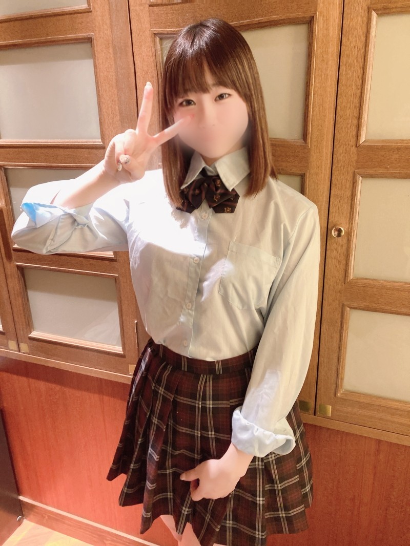 GVG-678 – Miraculous Rookie AV Debut Suddenly Anal Ayase Momino