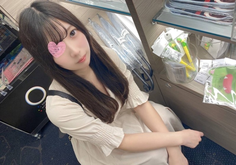 FC2-PPV-3231537 – [Exposed face 3980 → 2480] Leaked a video taken by grasping the weakness of a beautiful woman.