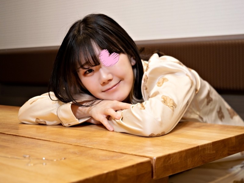 FC2-PPV-3211752 – [Pajamas Monashi] Pajamas de Oma ♥ Seriously picking up a girl who seems to be anywhere ♥ Good glue and a bright smile is super cute ♥ Gachinko amateur girl's real reaction is erotic… ♥