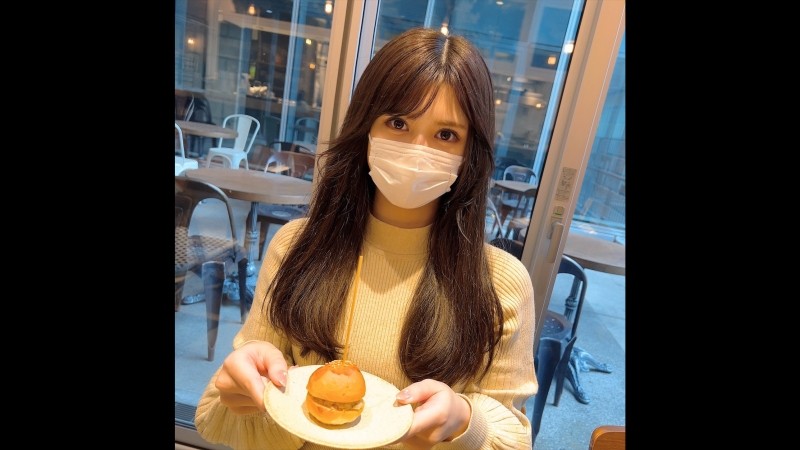 FC2-PPV-2688040 – [First shoot!  – !  – ] It looks like it transforms into an obedient girl while embarrassing her pride… A selfish and tsundere 20-year-old female college student is brought into a love hotel and vaginal cum shot twice!  – !  – (feature