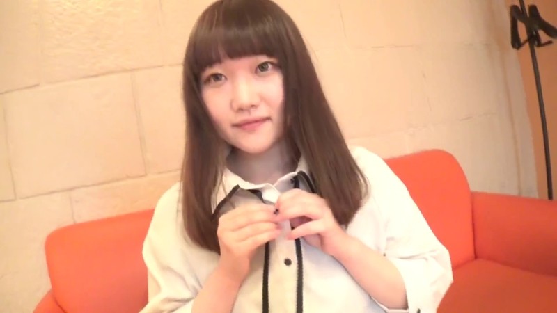 SW-660 – Every morning I see a girl with knee-high thighs and panties.  – But it was a tsunfuwa little devil who immediately stared at me with sullen eyes.  – 9 Rui Kotone