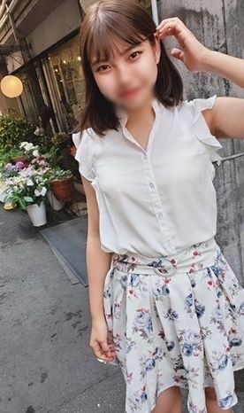 FC2-PPV-1722581 – fc2-ppv 1722581 [Junior-kun ⑧] ​​A beautiful girl who is very similar to Kano Takizawa who works at a flower shop from this spring.