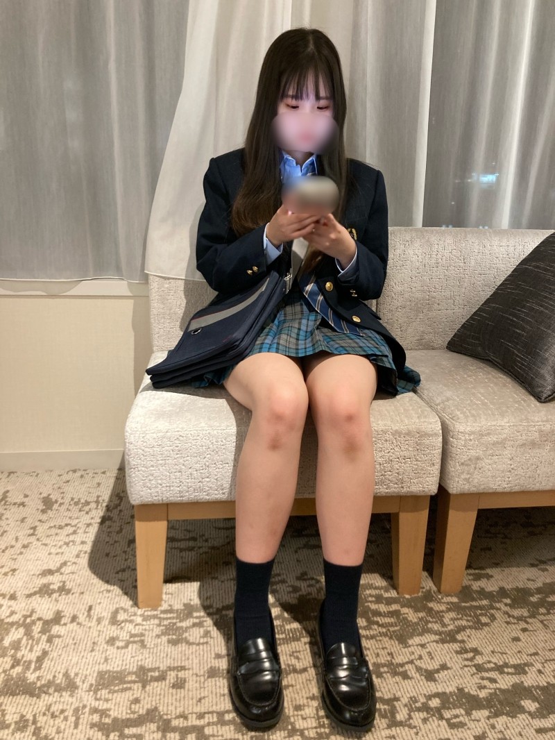 CHA-039 – strap-on lesbian sex