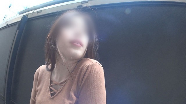 FC2-PPV-882491 – [Uncensored x Personal video] Married woman love 1 No. 1 When living in a residential area, the area swept away has been seen!?