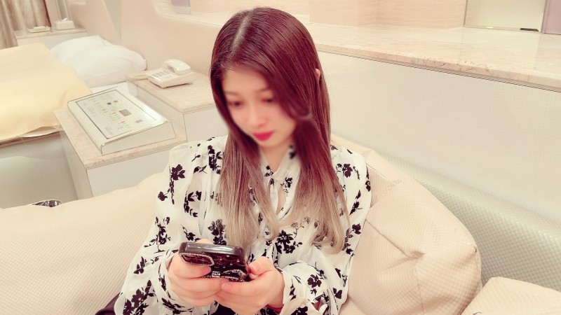 259LUXU-1271 – Luxury TV 1265 Just a tall flower.  – A beautiful wife with an elegant atmosphere appears!  – Her husband's cheating was discovered, and she appeared in an AV as revenge?  – !  – Even though she cums many times with a violent piston, h