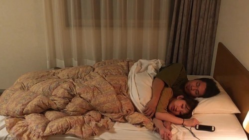 FC2-PPV-2182382 – Sales have ended.