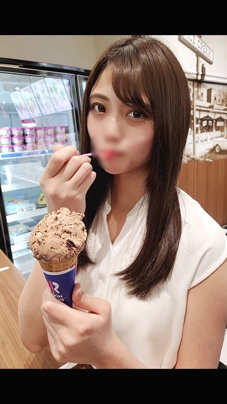 FC2-PPV-3056655 – [Individual shot 77] A 20-year-old shaved race queen with a complete appearance ④ Cleaning blowjob from naked exposure wandering and vaginal cum shot Limited time 3480pt → 2000pt