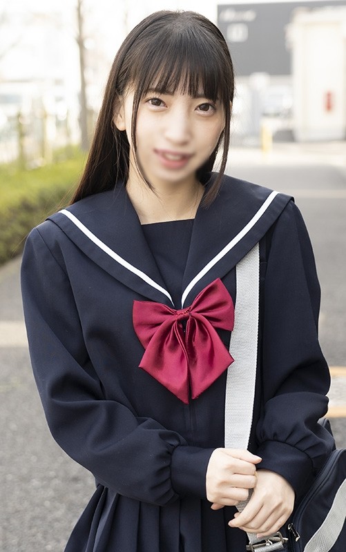 FC2-PPV-2969927 – [Sailor suit remote control] When I put a remote control on a slope-type J-type robot on the road, it crumbled and crumbled down [Individual shooting]