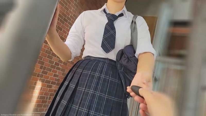 FAA-246 – A Frustrated Wife Who Brought A Runaway Underage Man To Her Home And Made Her Sex Slave