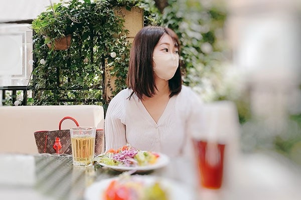 FC2-PPV-3109471 – [Uncensored] With a sense of mission to heal stressful new graduates in their 1st year, creampie after a cafe date