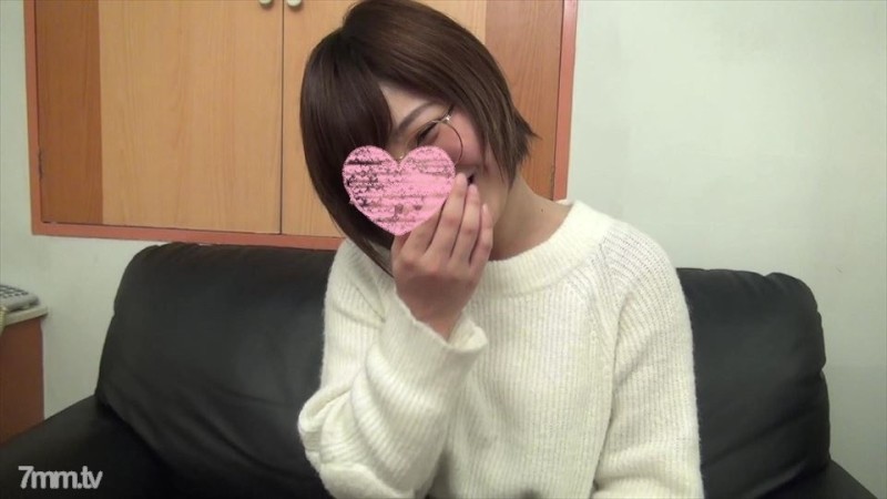 FC2-PPV-772760 – -PPV 772760 Complete appearance ♥ Serious Tundele glasses girl 20 years old Adhesion with JD Love love SEX ♥ Cloudy sperm mass facial cumshots make an ecstatic expression ♥ A nympho girl who opens her vaginal opening and ass hole and want